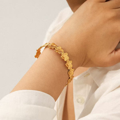Flower open bangle, bracelet