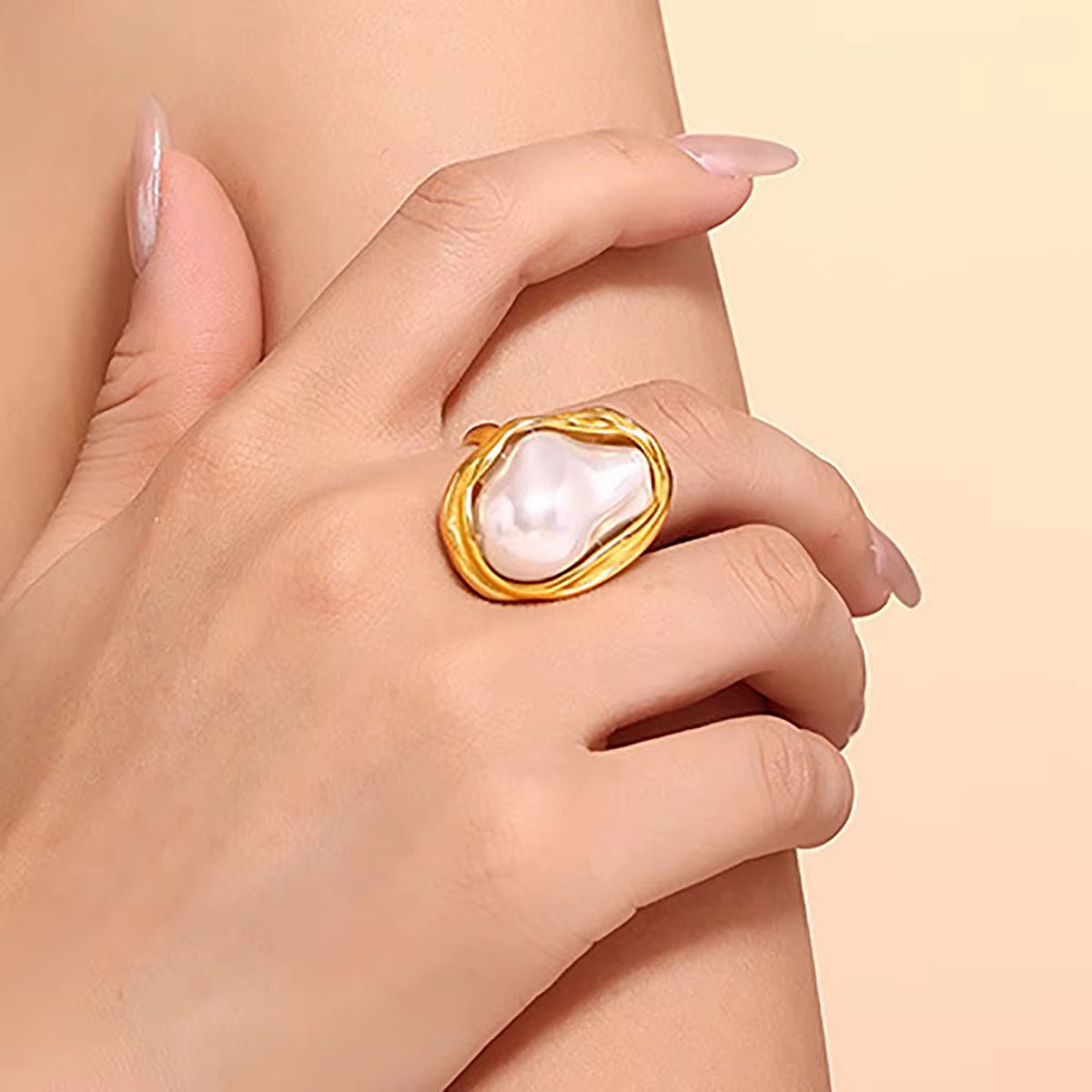 Baroque Pearl Ring
